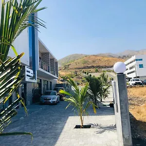 Hotel Edificio Cosec, Cova Figueira